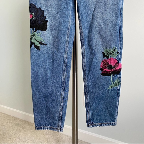 Topshop Moto Boyfriend Embroidered Jeans - Picture 3 of 7